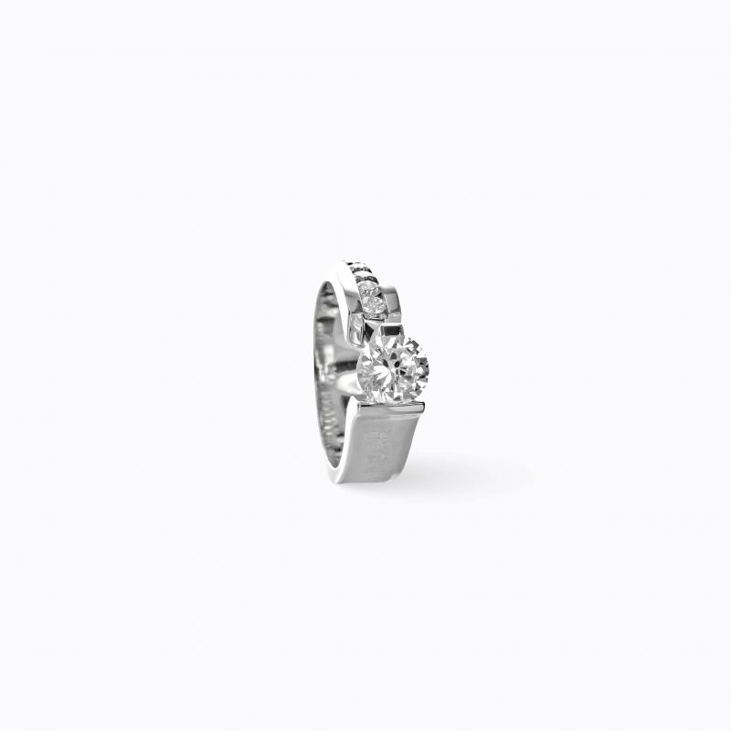 Allure Ring thumbnail 4