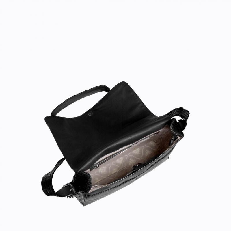 Caporelli Messenger Bag  thumbnail 3