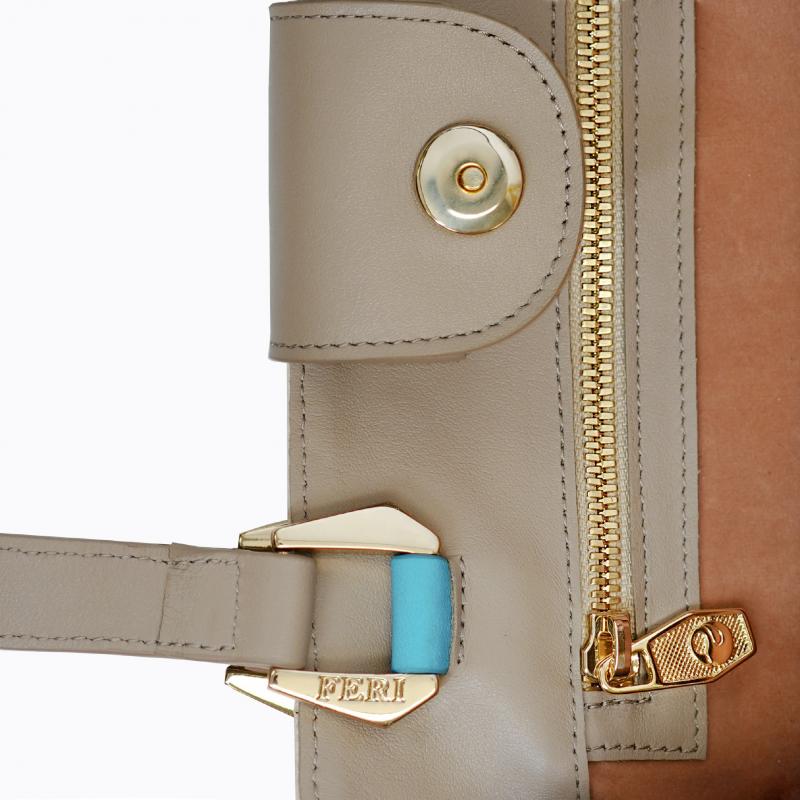 Folio Tote - Beige Monogram thumbnail 6