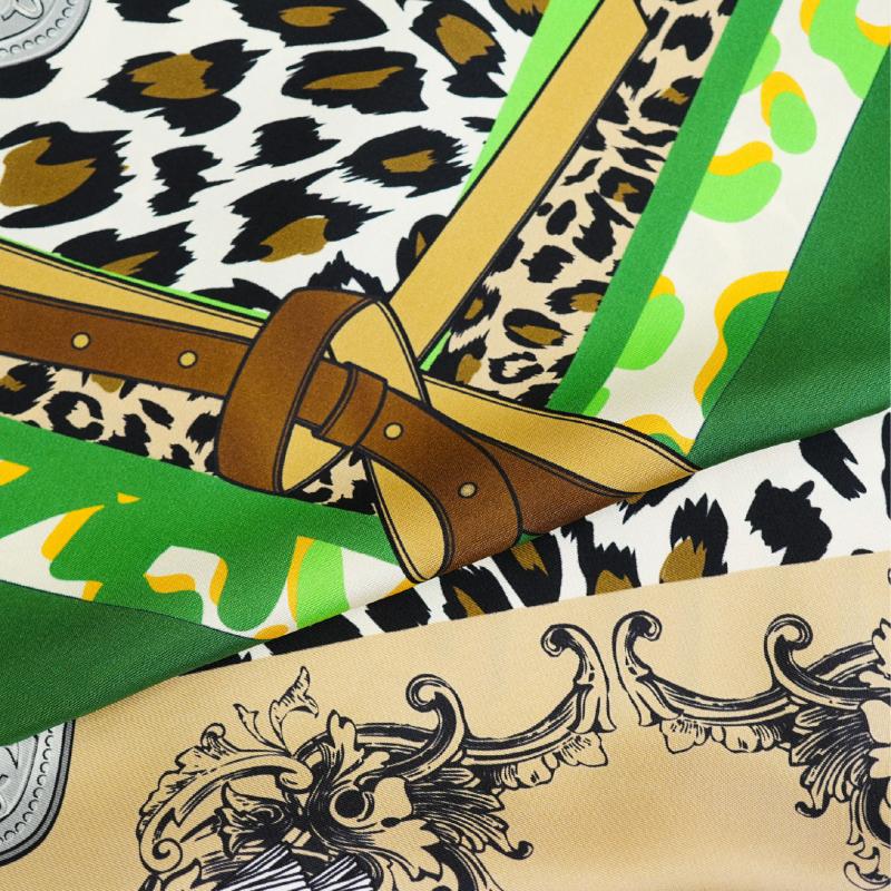 Leopard Scarf - Green thumbnail 3