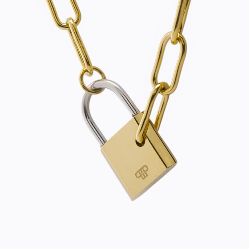 Intertwined Elegance Lock Necklace - Gold/Silver thumbnail 3